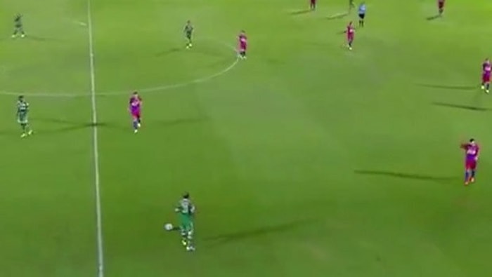 Maç Sırasında Sulama Sistemi Devreye Girerse