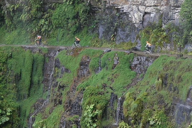 1. Kuzey Yungas Yolu, Bolivya
