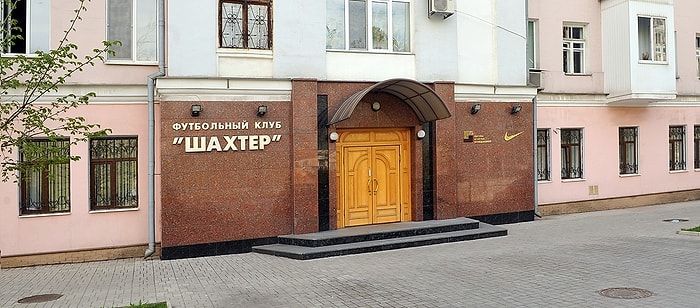 Shakhtar'ın Kulüp Binasını İşgal Ettiler