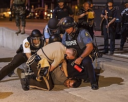 Ferguson Polisi Soruşturulacak