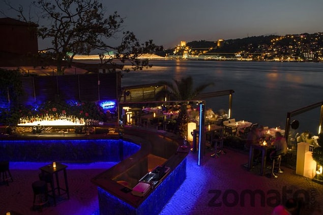 4. Lacivert Restaurant - Anadoluhisarı