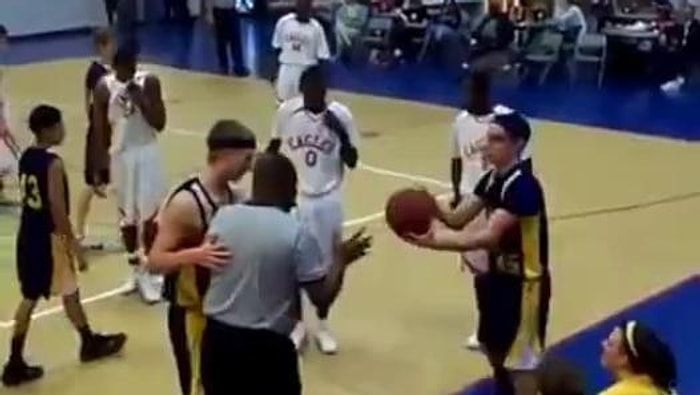 Fark Yememek İçin Bilim Adamları Tarafından İcat Edilen Taktik Varyasyon