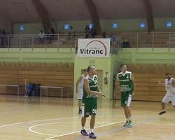 Efes Rahat Kazandı
