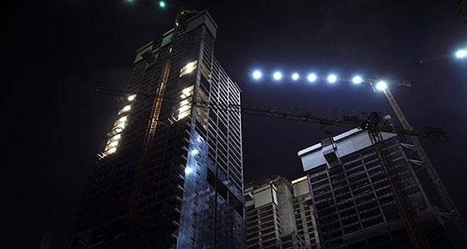 2 Günlük İşçi 'Asansör Sorumlusu' Yapılmış