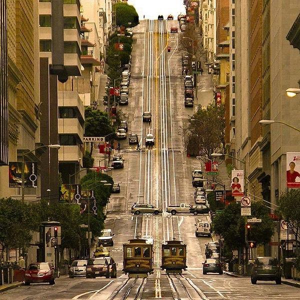 5. San Fransisco'daki bu mükemmel kademeli dik sokak.