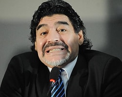 Maradona Çığırından Çıktı