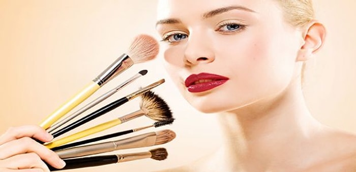 Kadınların Yaptığı En Kötü 9 Makyaj Hatası