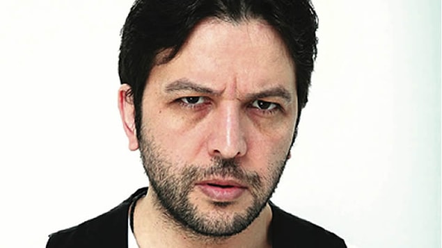 9. Nihat Doğan - "Benim olmazsan taciz ederim / Bana gelmezsen yer bitiririm / İnadı bırak bunu biliyorsun / Benim olacaksın sana yemin ederim "
