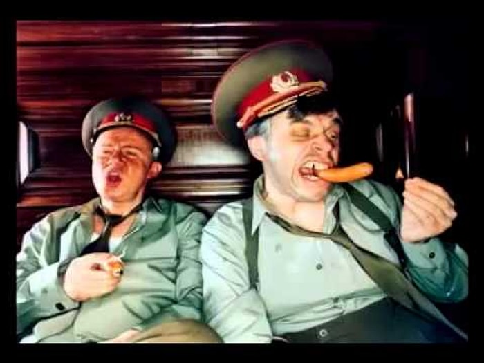 Olur Böyle Sarhoşlar Rus Polisi Tartaklar