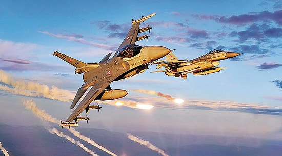 NATO Taliban'ı Bombaladı, 12 Sivil Hayatını Kaybetti!