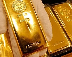 Altın 7.5 Ayın En Düşük Seviyesini Gördü