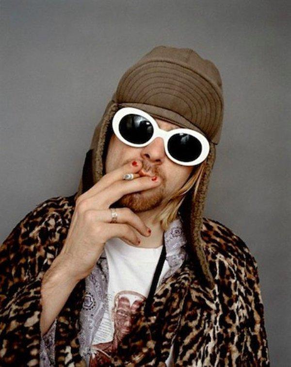 21. 5 Nisan 1994 - Kurt Cobain