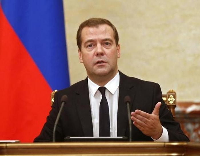 Medvedev'den Batıya Göz Dağı