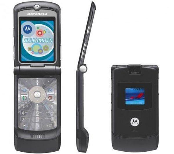 9. Motorola Razr V3