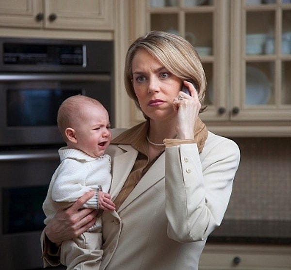 Sağı solu belli olmayan bir annesin!