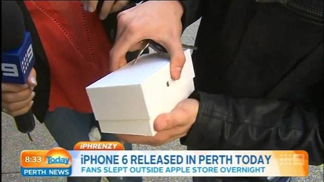 iPhone 6'yı Kutusundan Çıkardığı Gibi Düşüren Çocuk