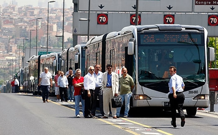 Metrobüsteki Yoğunluğa 'Bilimsel' Çözüm