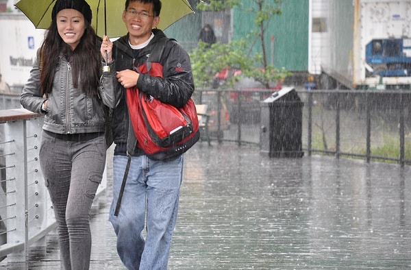 14. Независимо от настроения говорят друг другу «Доброе утро!» и «Спокойной ночи!»