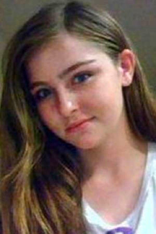 13. Kaliforniya'lı 13 yaşındaki genç kız Jesse Bender, 2011 Şubat ayında evden kaçmış ve ülke çapında FBI tarafından aranmaya başlanmıştır.