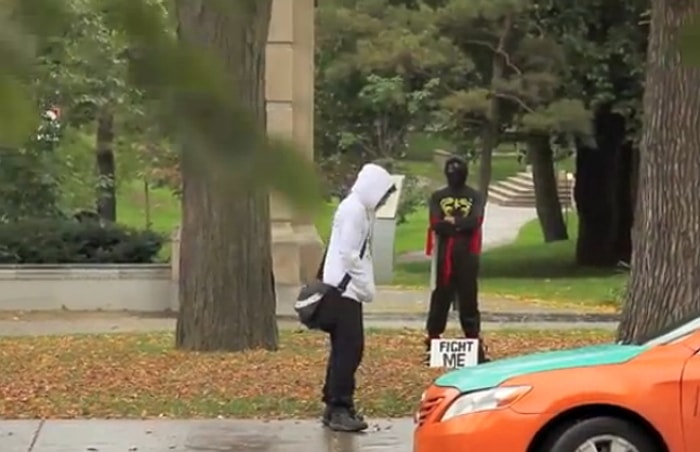 Sokakta Ninja Şakası