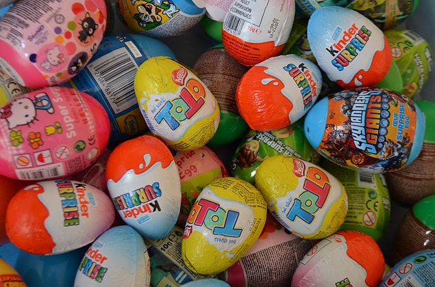 12. Kinder & Toto