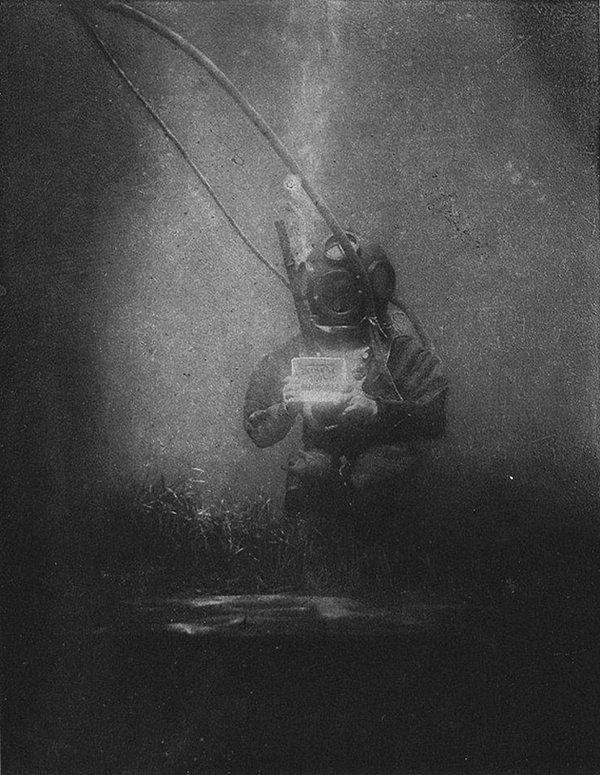 12. Çekilen ilk su altı fotoğrafı (1893)