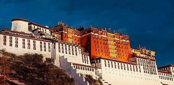 1. Potala Sarayı - Tibet