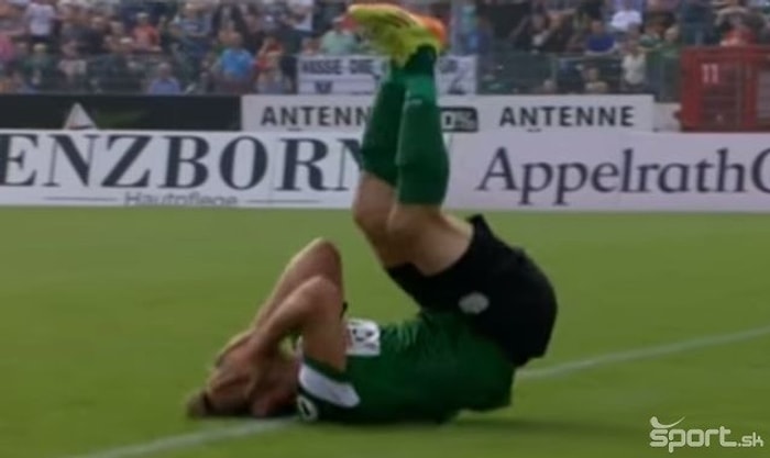 Alman Basını, Benjamin Siegert'in Abartılı Hareketleriyle Dalga Geçti