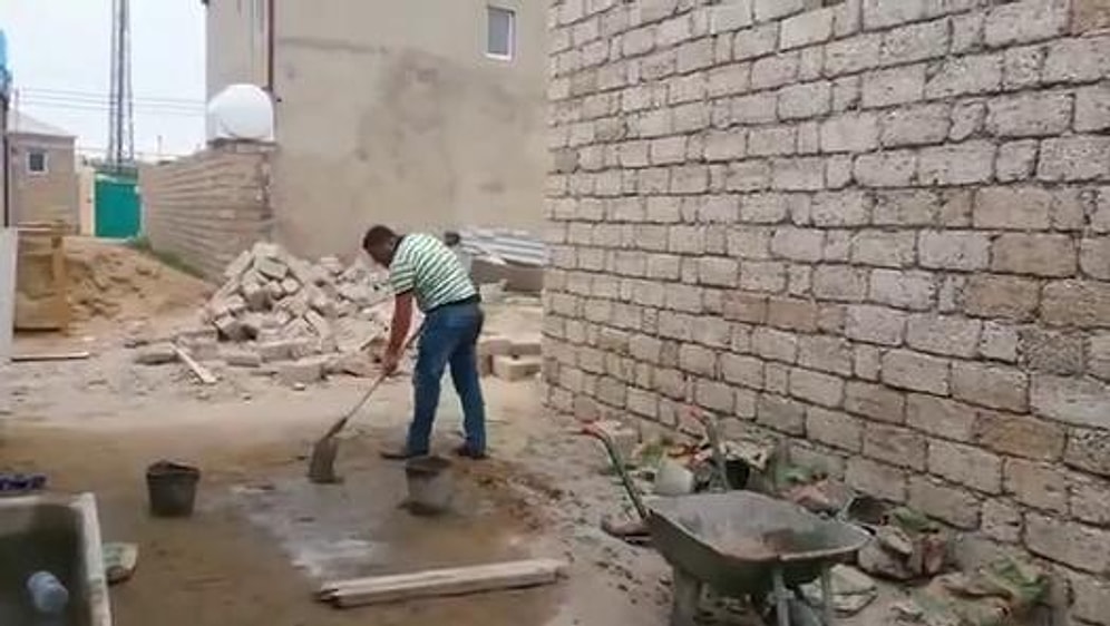 Her Koşulda ve Her Şartta Eğlenmesini Bilen İnşaat İşçileri