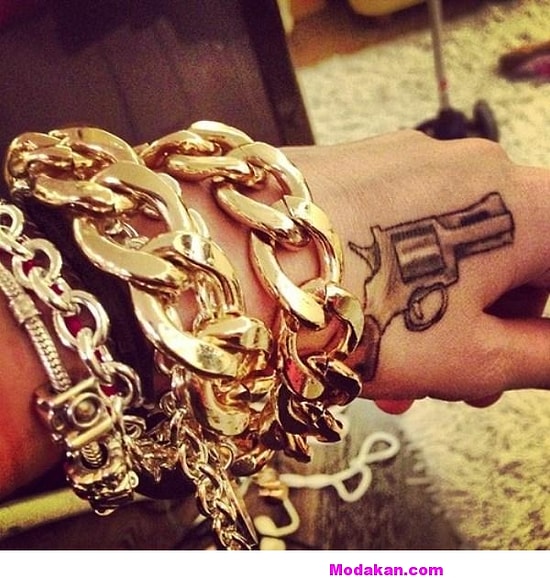 Demir Bileklik Modellerinde 2015 Rüzgarı