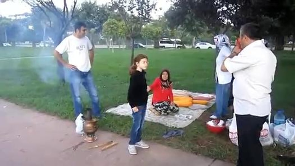 Bisiklet Yolunda Piknik Yapmak