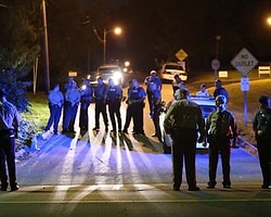 Ferguson'da Bir Polis Memuru Vuruldu