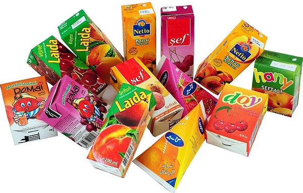 1. Прыгать на упаковку выпитого фруктового сока и взрывать ее.