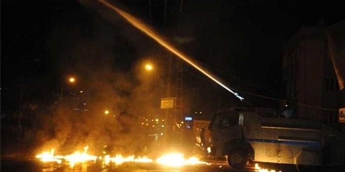 IŞİD Protestosuna Polis Müdahalesi