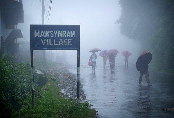 11. Mawsynram köyünün girişi.