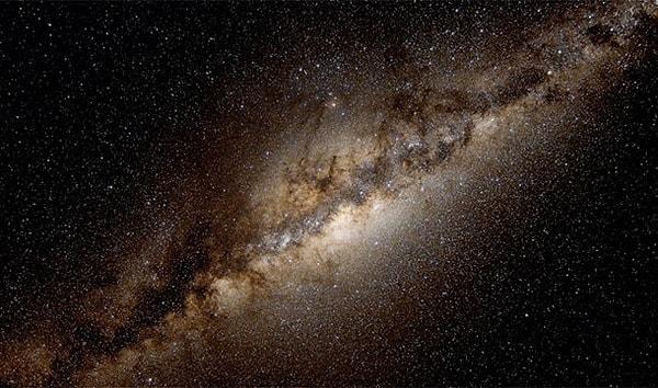 5. Güneş'in bir akyuvar boyutunda olması durumunda Samanyolu Galaksi'si Amerika büyüklüğünde olması