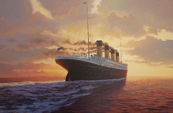 10. Titanik, buzdağı tarafından batırılan tek okyanus gemisidir.