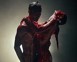 Maroon 5 Grubu Cinsel Şiddet Propagandası Yapmakla Suçlanıyor