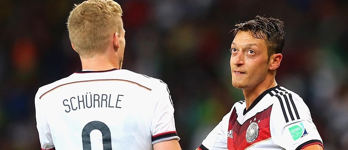 Schürrle'den Mesut'a Destek