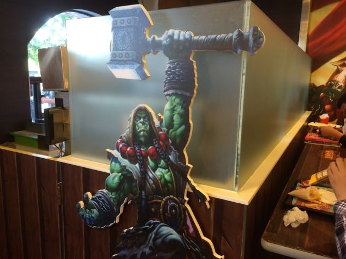world-of-warcraft-temal-mcdonalds-onedio