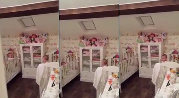 Yataklarında Karşılıklı "Ce ee" Oyunu Oynayan Müthiş Sevimli İkiz Bebekler