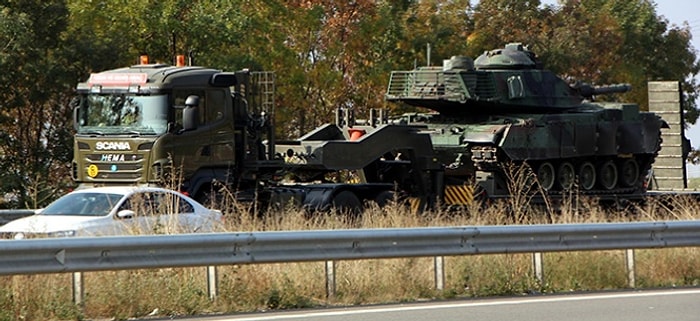 Sınıra Polis Eskortuyla Tank Takviyesi