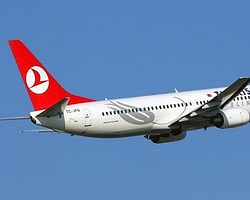 THY Uçağının Motoruna Kuş Sürüsü Girdi