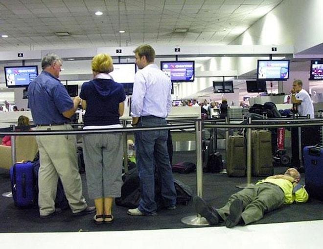Havaalanında Uyumanın 8 Püf Noktası