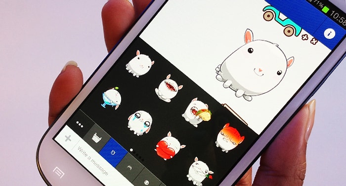 Facebook'ta Sticker'ların Kullanım Alanı Genişliyor