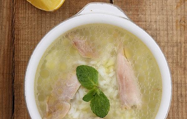 Ana yemeği düşünün, çorba belli oldu: Tavuk suyu çorbası