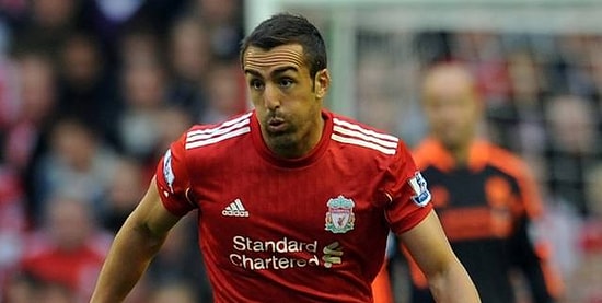 Yıldız Futbolcu Farkında Olmadan Çıplak Fotoğrafını Yayınladı