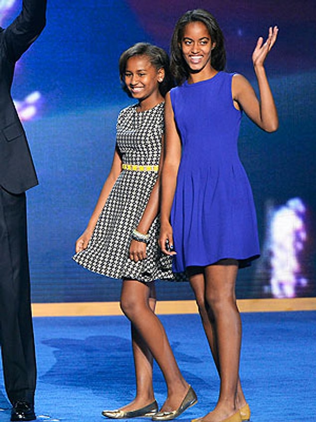 2. Sasha Obama, 13 yaşında ve Malia Obama, 16 yaşında - Başkan Obama'nın kızları