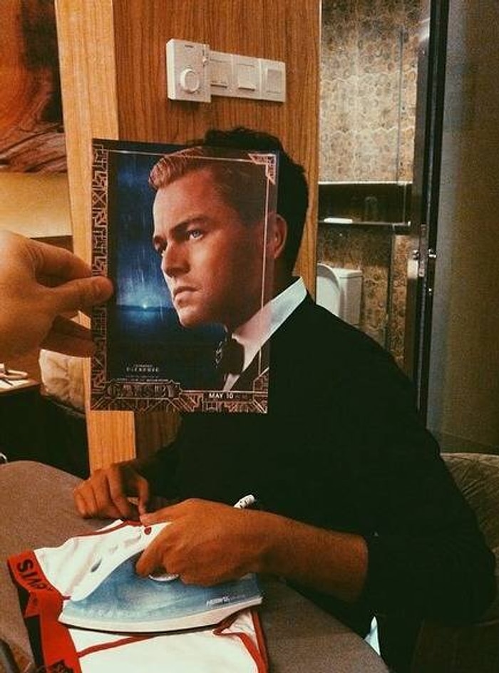 Film Afişlerinin Gerçek Hayatla Buluştuğu 18 İlginç Kare