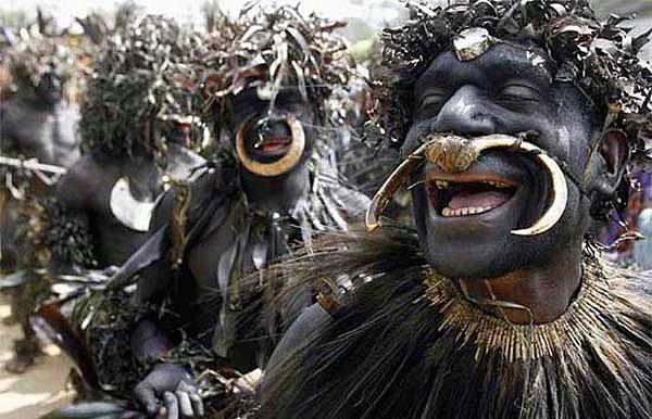 17. Sambian kabilesi oldukça ilginç bir 'arındırma' geleneğine sahip.